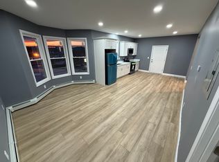 12 Duncan Ave #3, Providence, RI 02906