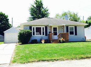 3225 Vine Ave SE, Cedar Rapids, IA 52403