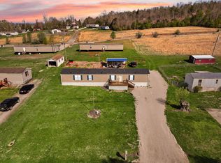 345 Bonnie Blue Ln, Bronston, KY 42518