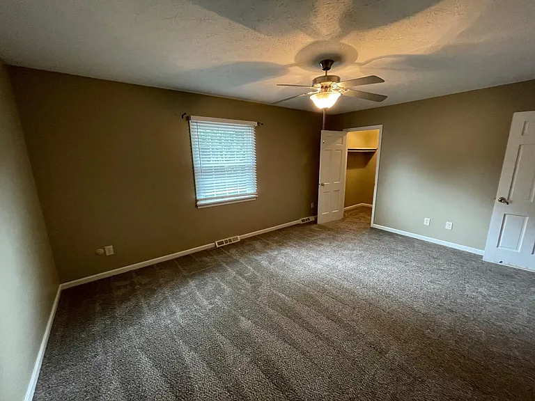 763 Mentor Ave — Photo 12