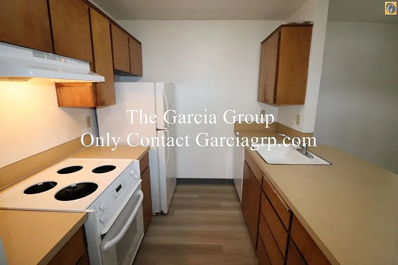 2 bed, 1.0 bath, 728 sqft, $1,495 — Photo 1