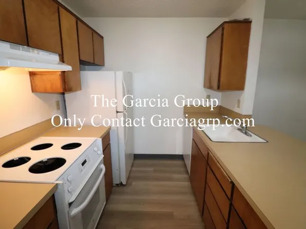 3712 S Kelly Ave #8, Portland, OR 97239