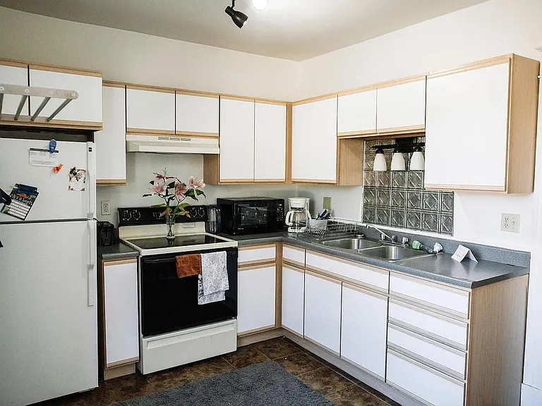 4001 Floral Ave #2 — Photo 7