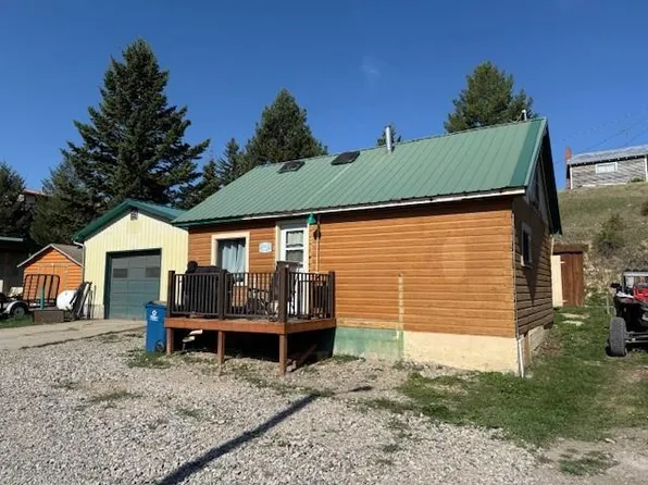 114 Apple Rd, Martinsdale, MT 59053
