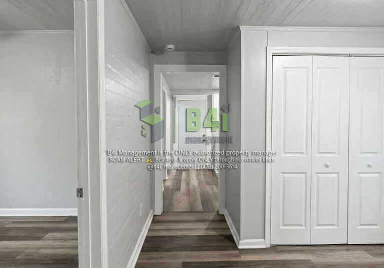 220 E Render St — Photo 5