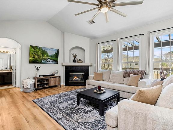 3rd image of 4672 W 20th St Rd #2125