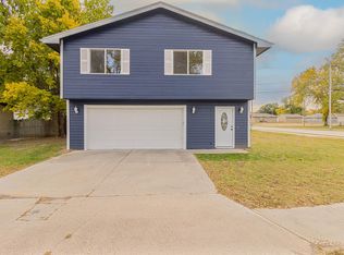 1501 Avenue O, Carter Lake, IA 51510