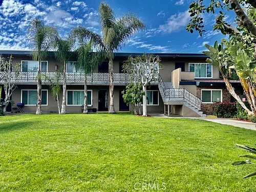 1820 W Sallie Ln Photo 1