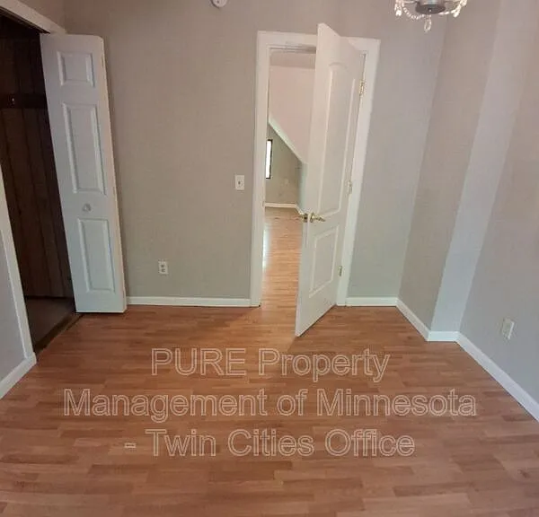 140 Belvidere St W #2 — Photo 11