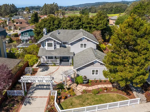 630 Highland Ave, Half Moon Bay, CA 94019