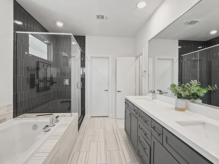1739 Eado Point Ln — Photo 22