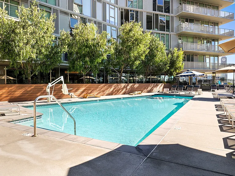 K1 Apartments — Photo 23