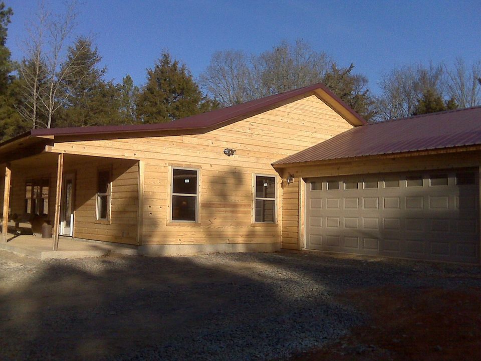 2nd image of 260 Valley Rd