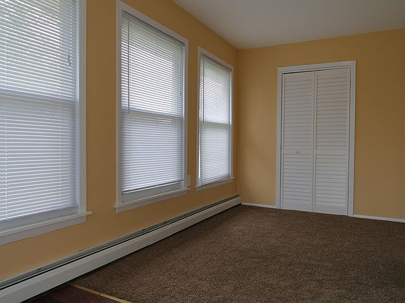 2nd image of 607 Jamaica Blvd