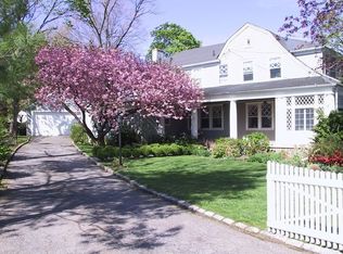 44 Monroe Ave, Larchmont, NY 10538
