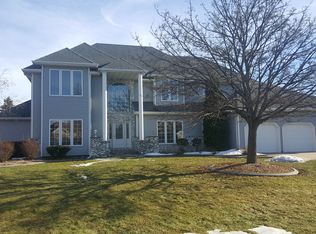 934 Wylde Oak Dr, Oshkosh, WI 54904