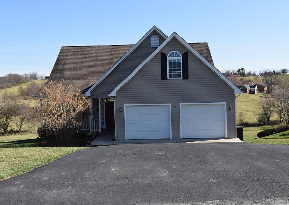 1st image of 675 Wythe View Dr