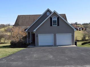 675 Wythe View Dr, Wytheville, VA