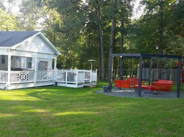 12570 Dumfries Rd, Manassas, VA 20112