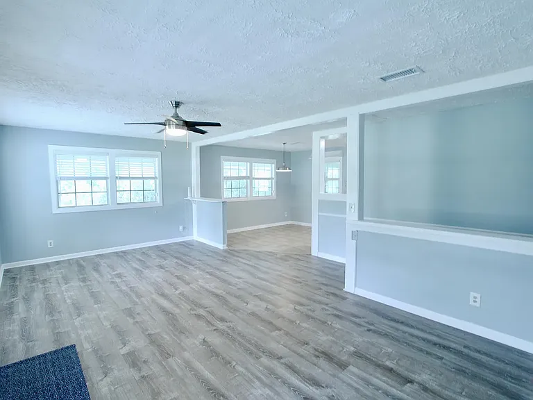 3336 Pine Oaks Ln — Photo 6