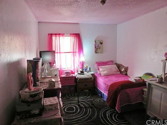 3rd image of 3238 Mangum St