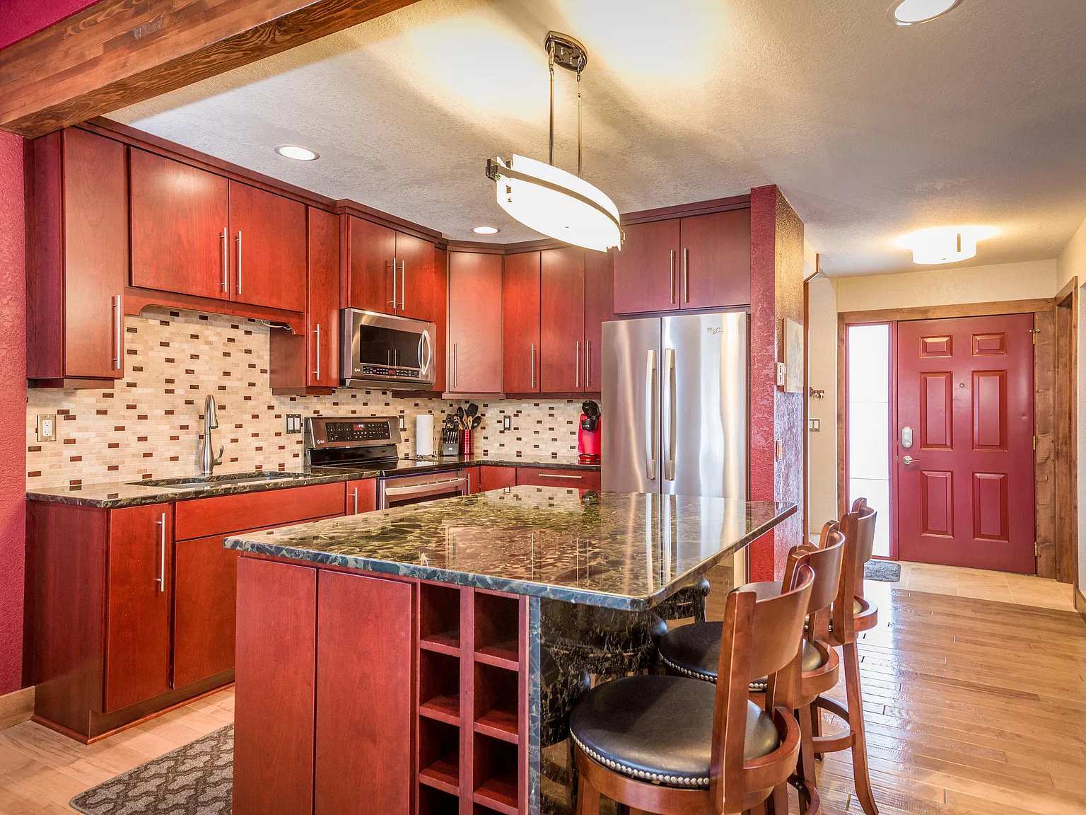 3 bed, 1545 sqft, $3,500 — Photo 3