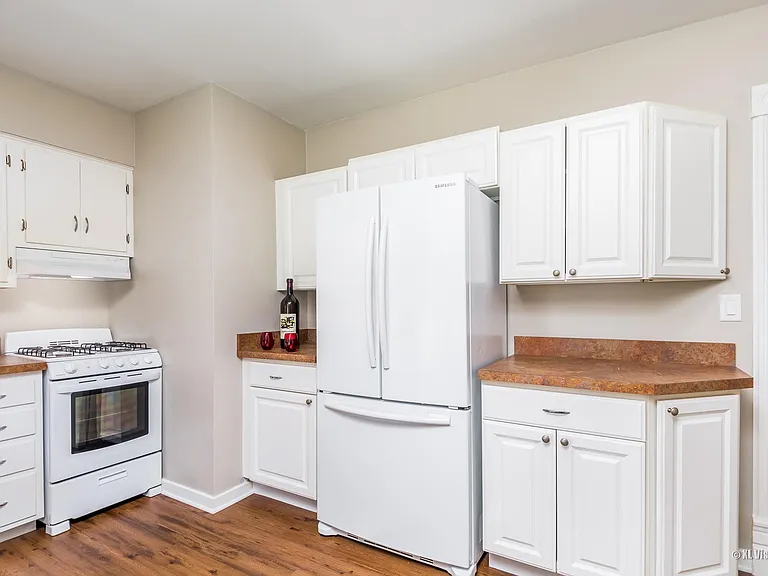 510 S Wheaton Ave #2 — Photo 3