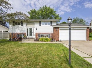 9776 Monroe Blvd, Taylor, MI 48180