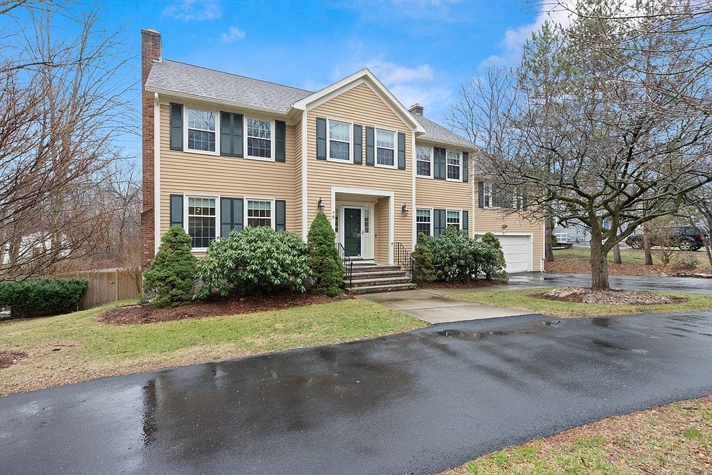 76 Dascomb Rd, Andover, MA 01810 | Zillow