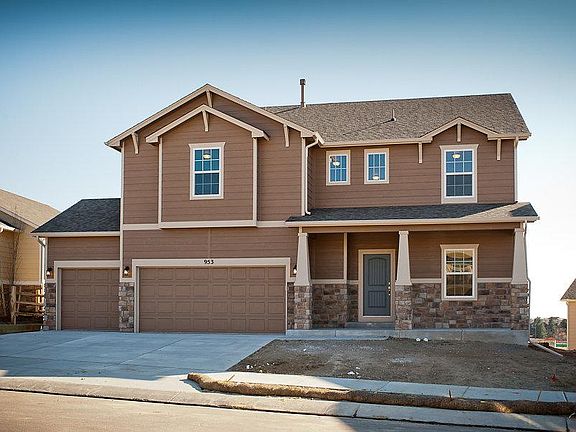 Charleston Exterior B1