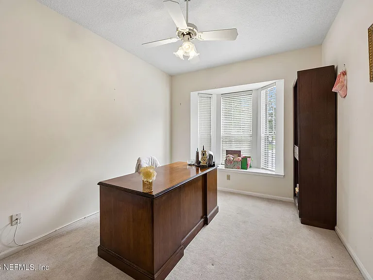 8342 Amherst Hills Ln — Photo 21