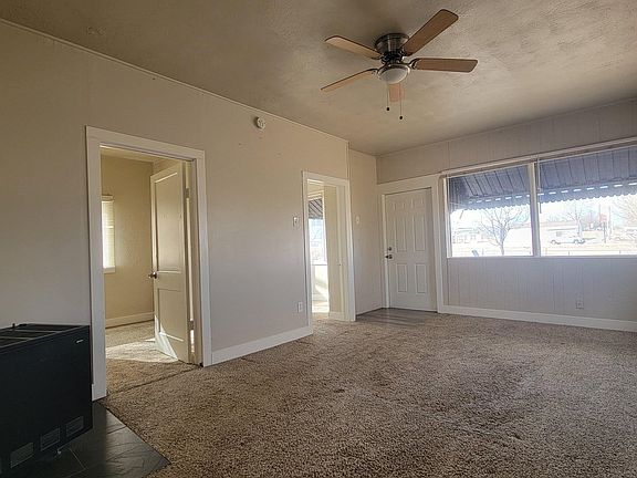 4th image of 3807-3811 Idaho St
