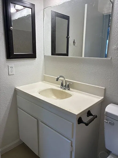 2 bed, 925 sqft, $1,995 — Photo 2