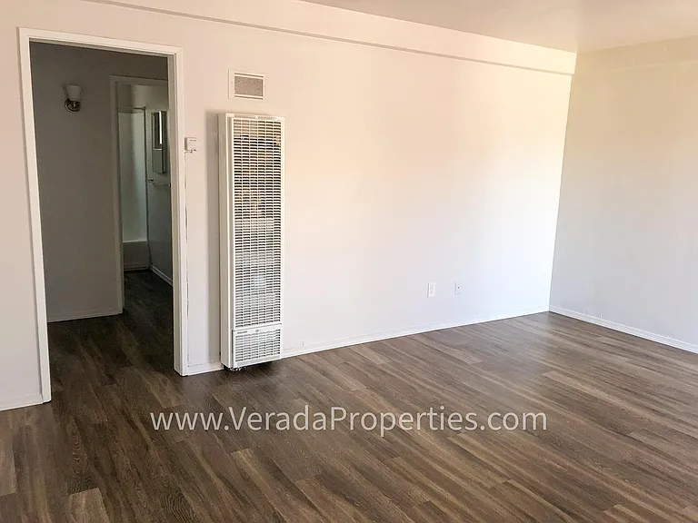 4157 Central Ave — Photo 12