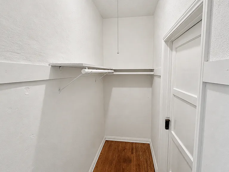 1237 E Santa Clara St — Photo 14
