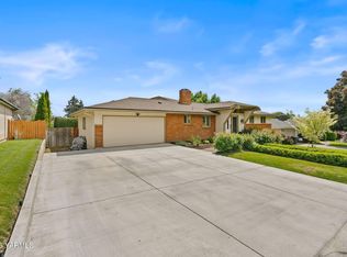 605 N 52nd Ave, Yakima, WA 98908