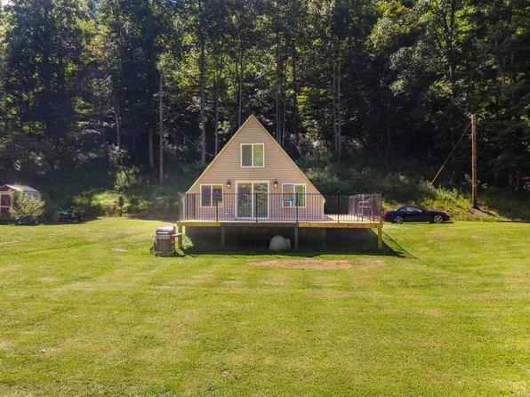 2338 Right Fork Wilson Creek Rd, Wayne, WV 25570