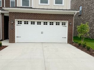 123 Rising Ln, Gallatin, TN 37066