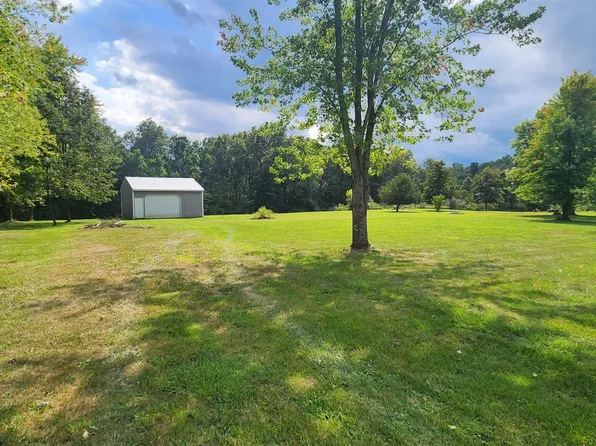 11104 E Blue Sky S, Springville, IN 47462