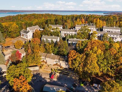 3948 Sherwood Forest Dr, Traverse City, MI, 49686
