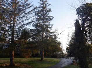 470 E Sharon Rd, Cincinnati, OH 45246