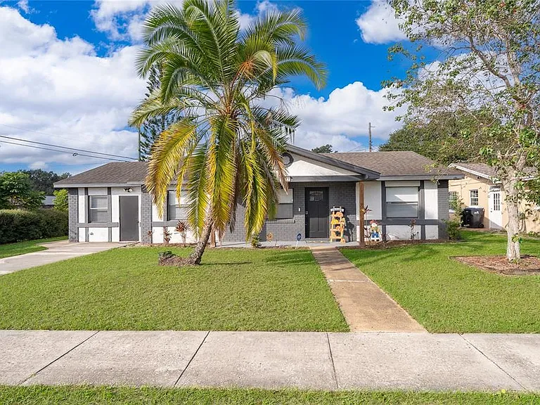 4522 Fetrow Dr — Photo 1