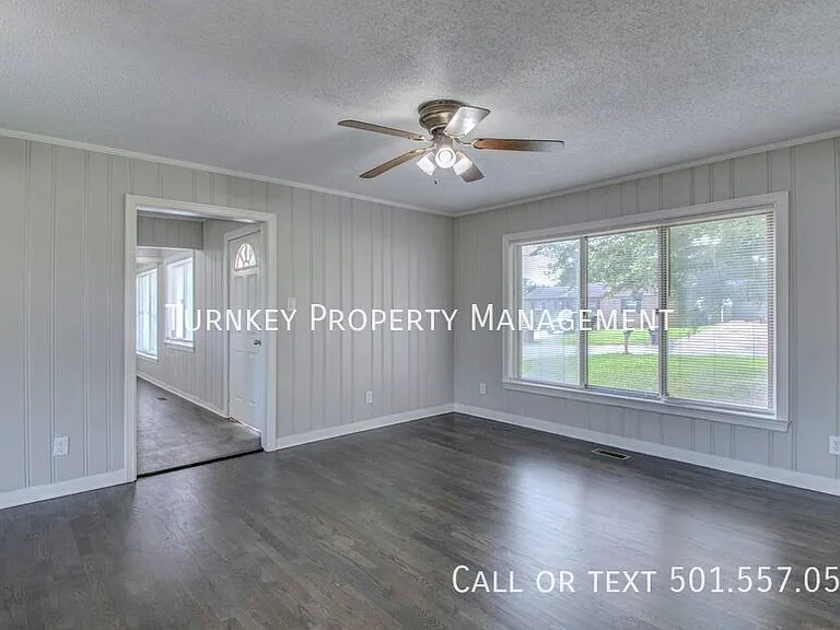 1303 Overview Dr — Photo 4