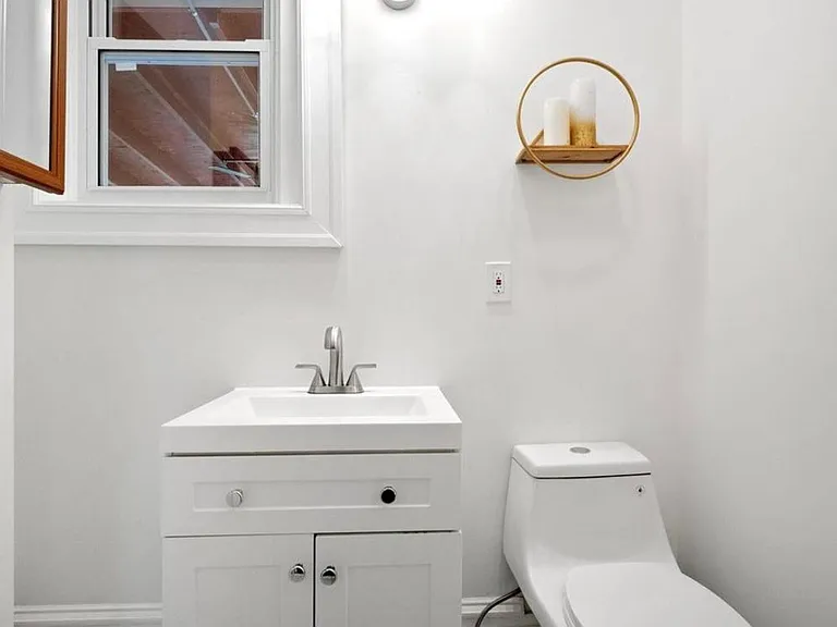 6059 McPherson Ave — Photo 9