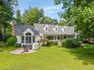 2175 Curtis Rd, Lakeville, MI 48367