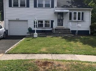 452 Lower Alden Dr, Rahway, NJ 07065