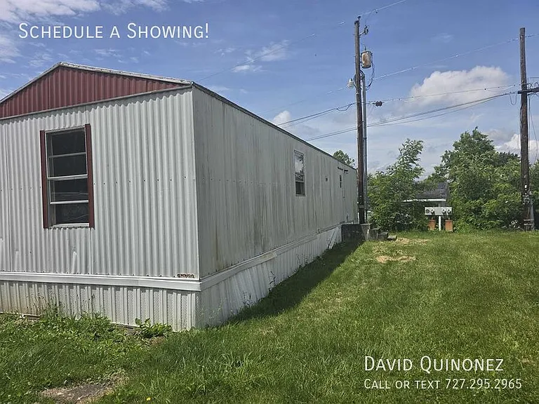 221 Eastwood Dr — Photo 8