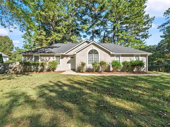 2200 Sandridge Pl SW, Atlanta, GA 30331