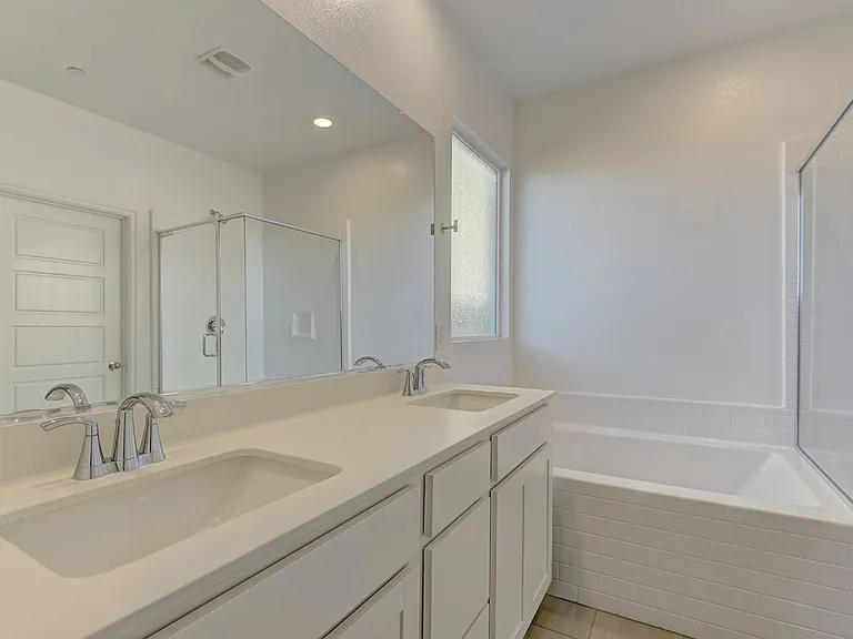 222 Palisade Falls Ave — Photo 14