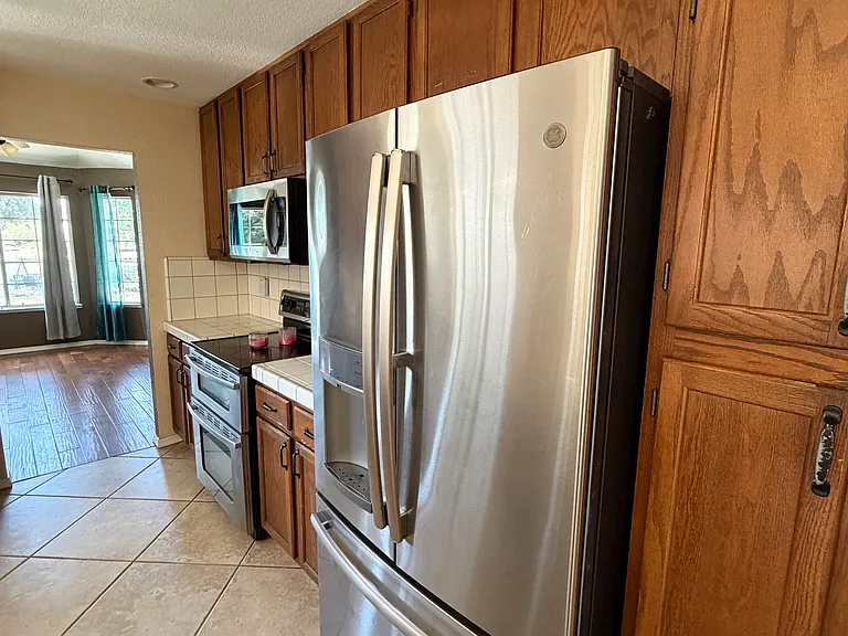 9328 Laguna Lake Way — Photo 10